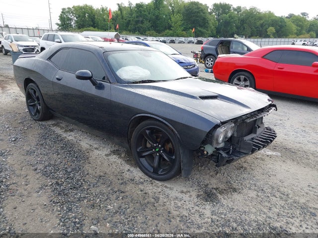 Salvage Dodge Challenger Image
