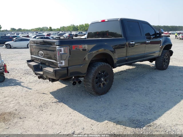Ford F-250 Lariat
