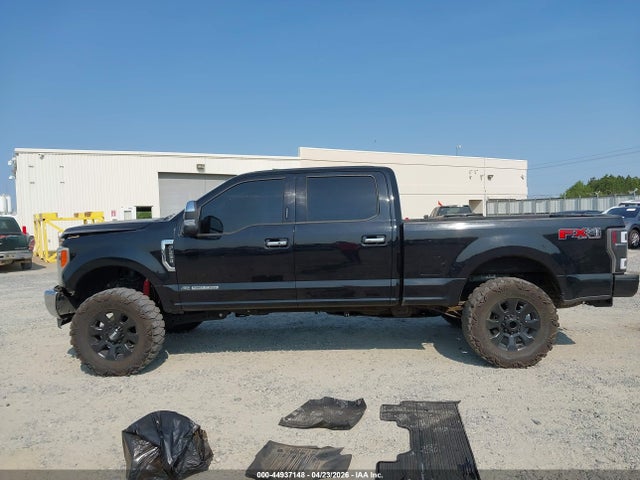 Ford F-250 Lariat