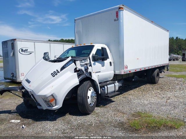 Ford F-750 Diesel