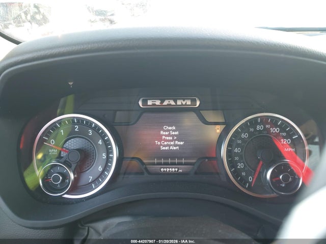Ram 1500 Big Horn  4x4 5'7 Box