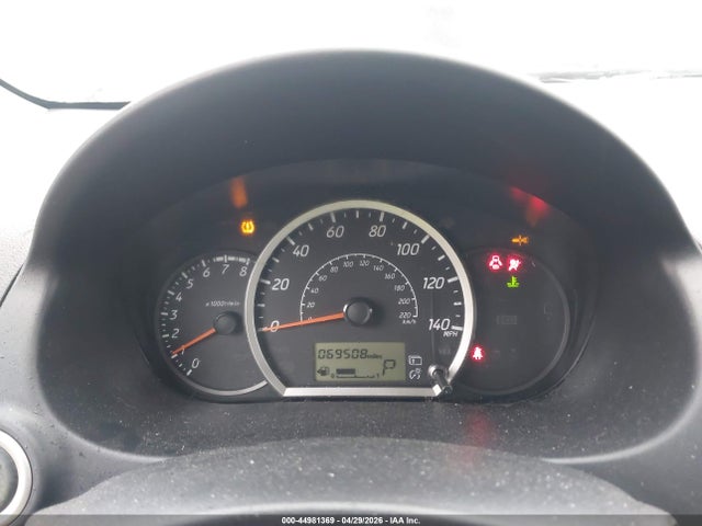 Mitsubishi Mirage Es