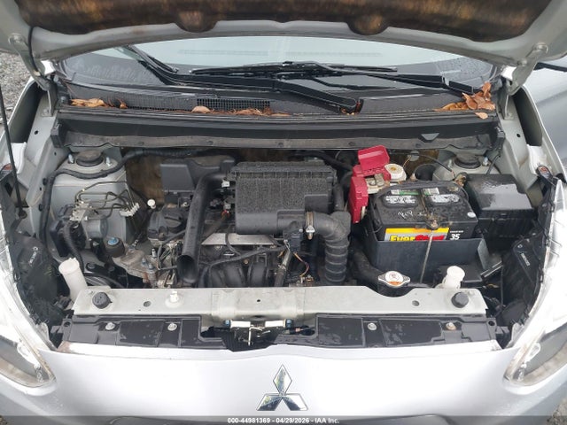 Mitsubishi Mirage Es