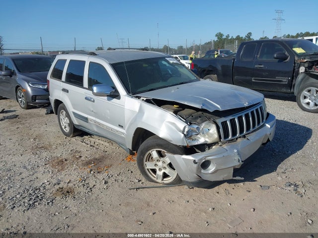 Salvage Jeep Grand Cherokee Image