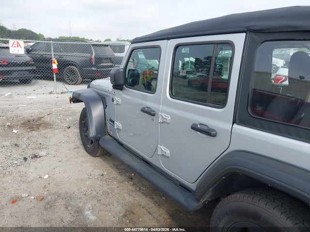 Jeep Wrangler Sport 4x4