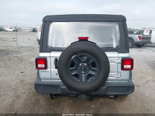 Jeep Wrangler Sport 4x4