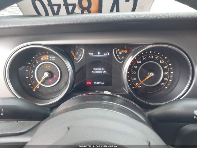 Jeep Wrangler Sport 4x4