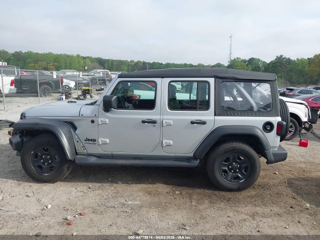 Jeep Wrangler Sport 4x4