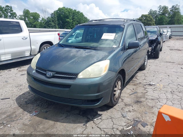 Toyota Sienna Le