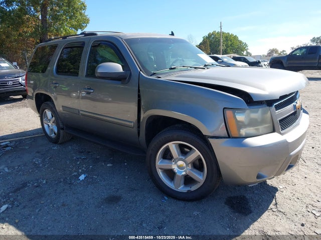 Salvage Chevrolet Tahoe Image