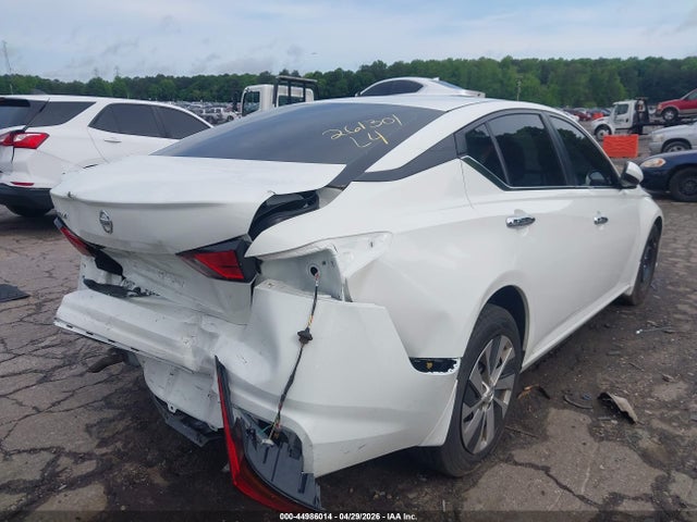 Nissan Altima S Fwd