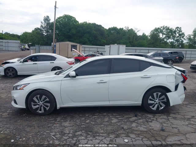 Nissan Altima S Fwd