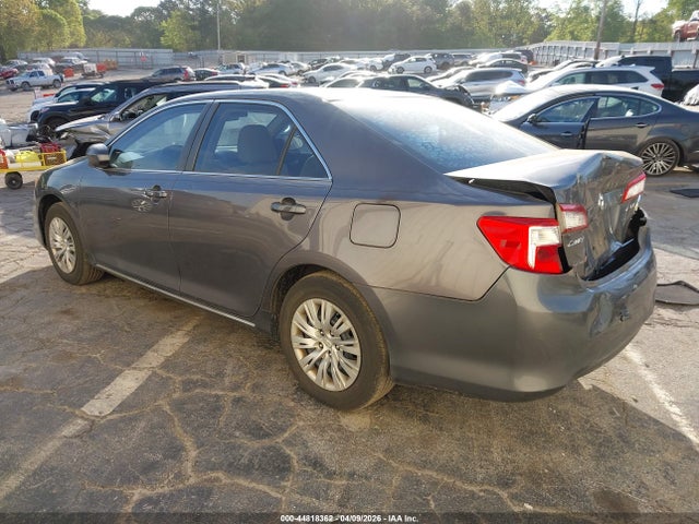 Toyota Camry Le