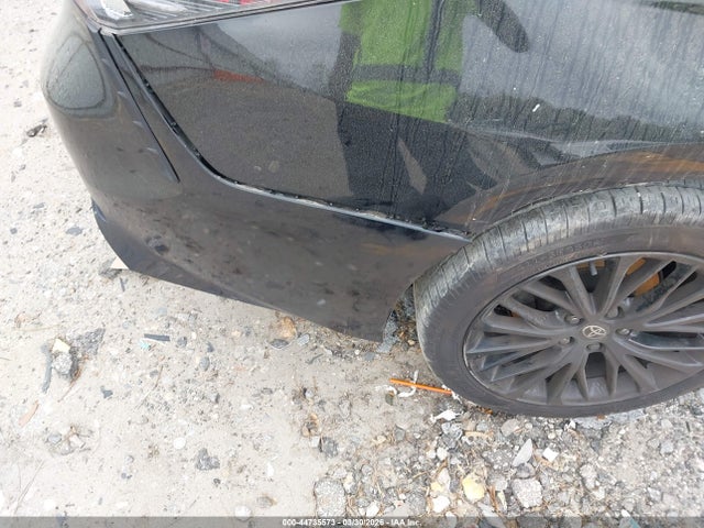 Toyota Camry Se Nightshade Edition
