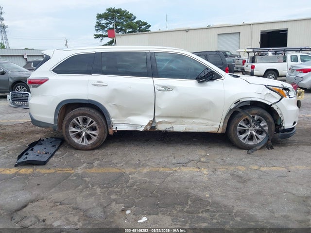 Toyota Highlander Xle V6