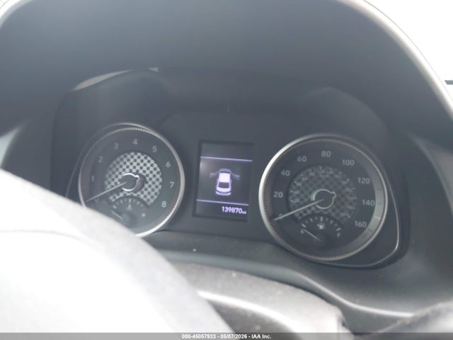 Hyundai ELANTRA Sel