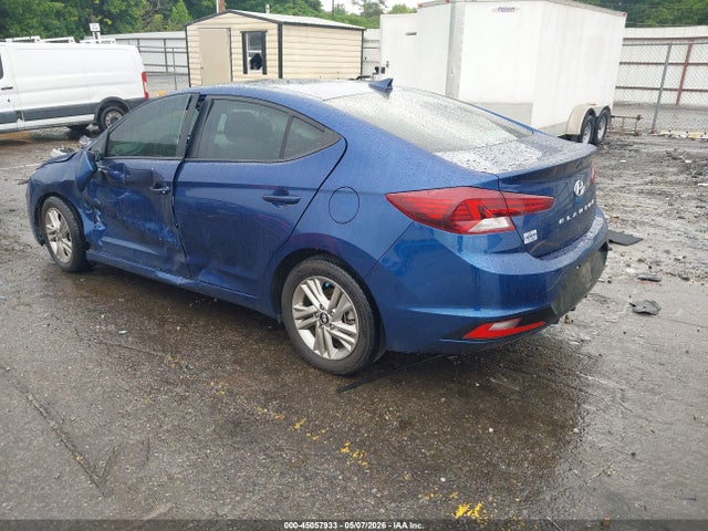 Hyundai ELANTRA Sel