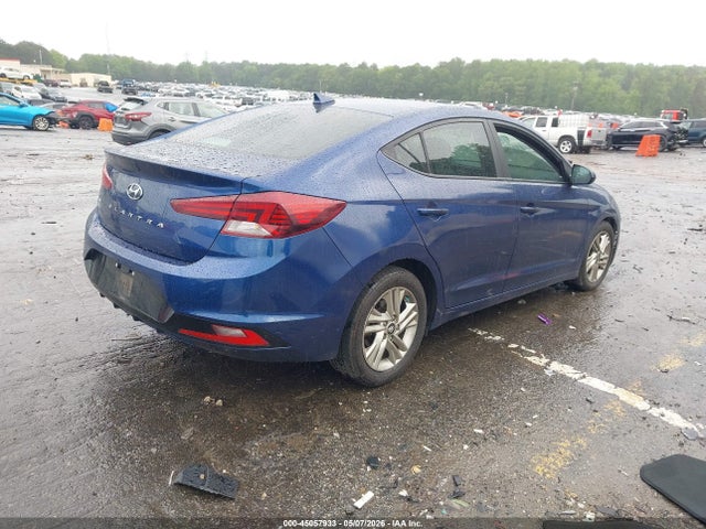 Hyundai ELANTRA Sel
