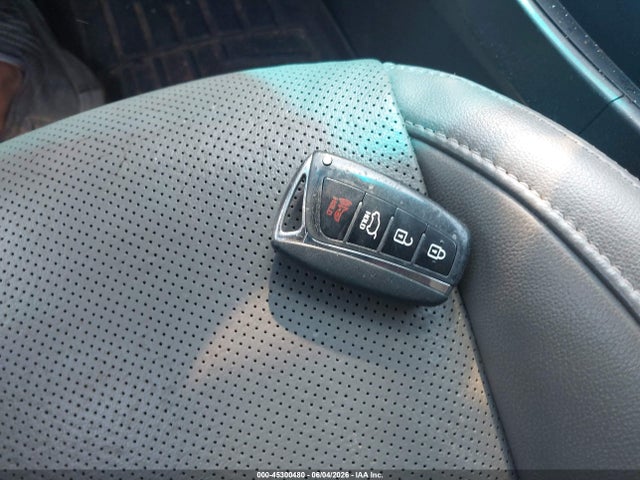 Hyundai SANTA FE Limited