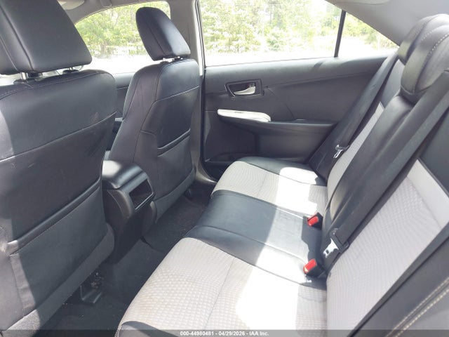 Toyota Camry Se