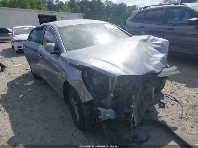 Salvage Hyundai SONATA Image