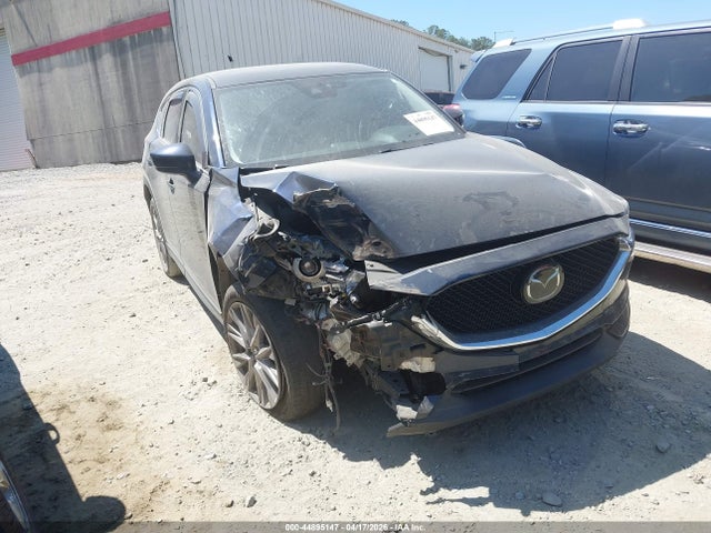 Salvage Mazda Cx Image