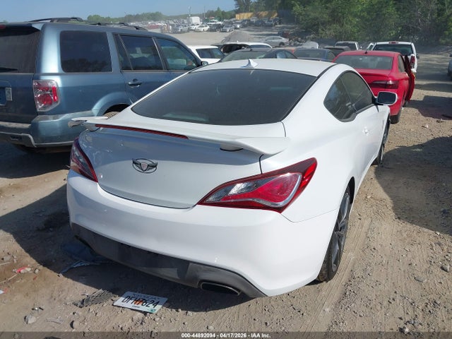 Hyundai Genesis 3.8 R-spec