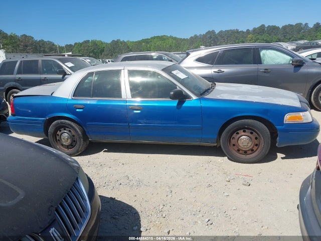 Ford Crown Victoria