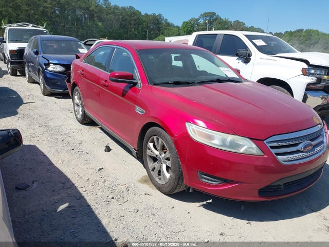 Salvage Ford Taurus Image