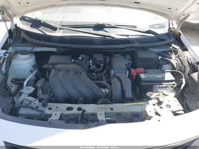 Nissan Versa 1.6 S