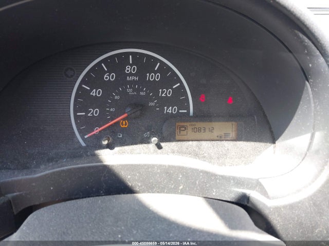 Nissan Versa 1.6 S