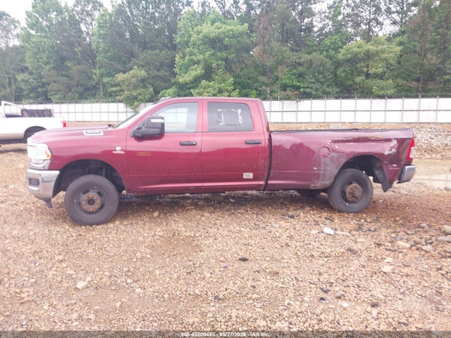 Ram 3500 Tradesman  4x4 8' Box