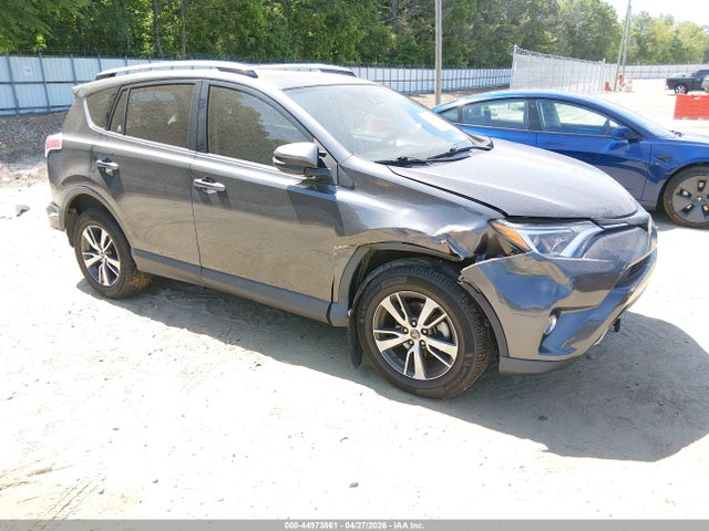 Salvage Toyota RAV4 Image