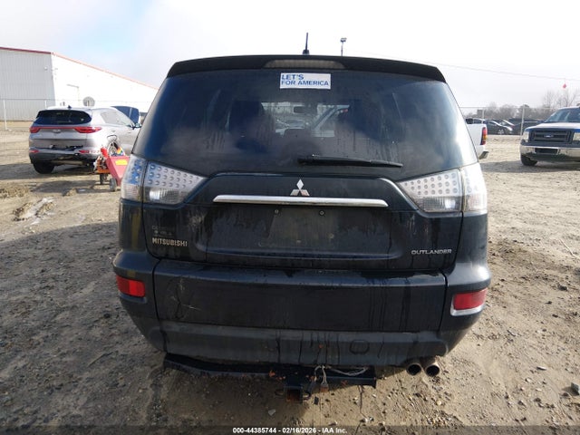 Mitsubishi Outlander Xls