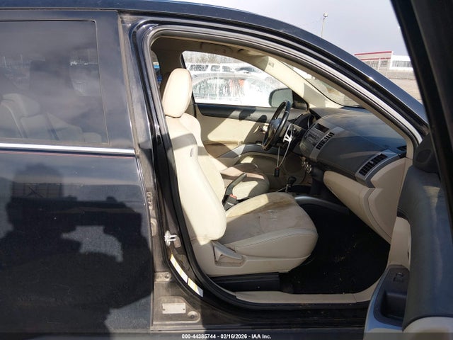 Mitsubishi Outlander Xls