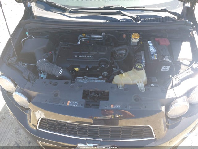 Chevrolet Sonic Lt Auto