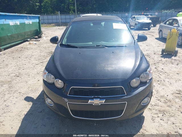 Chevrolet Sonic Lt Auto