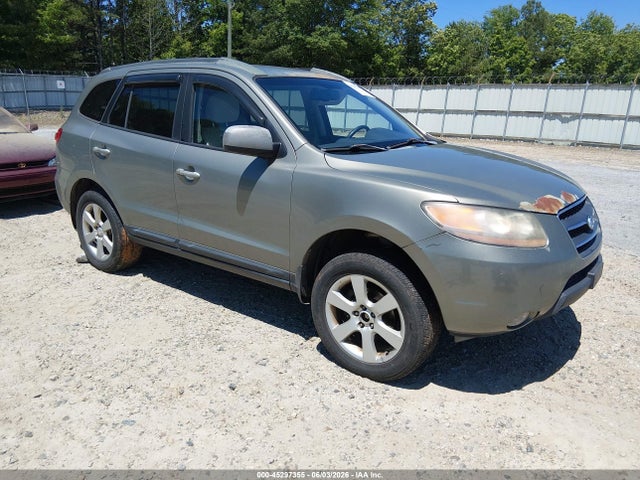 Salvage Hyundai SANTA FE Image