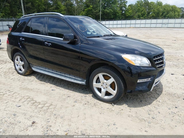 Salvage Mercedes-Benz M-Class Image