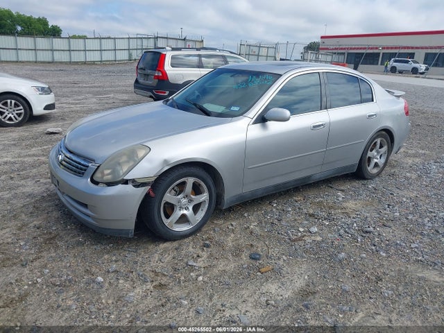 INFINITI G35 Luxury Leather