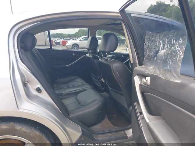 INFINITI G35 Luxury Leather