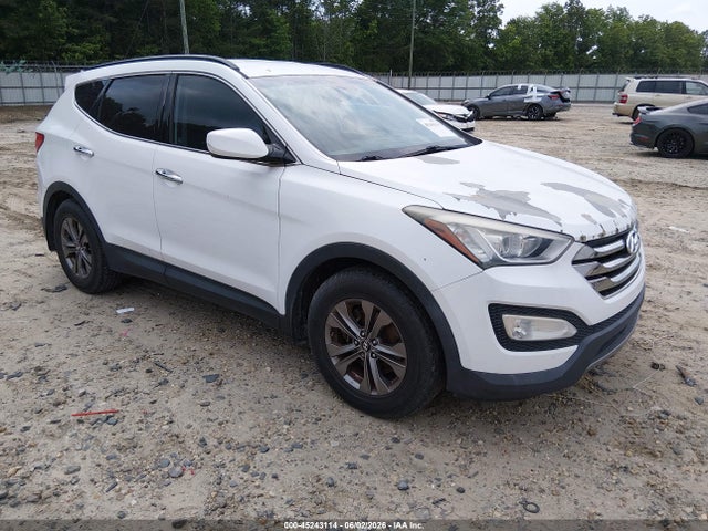 Salvage Hyundai SANTA FE Image
