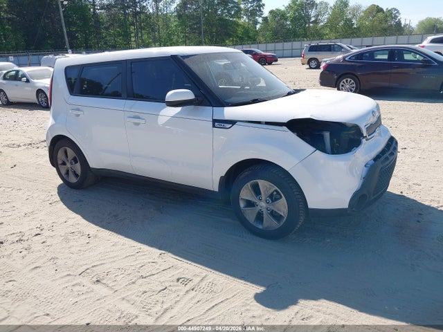 Salvage Kia Soul Image