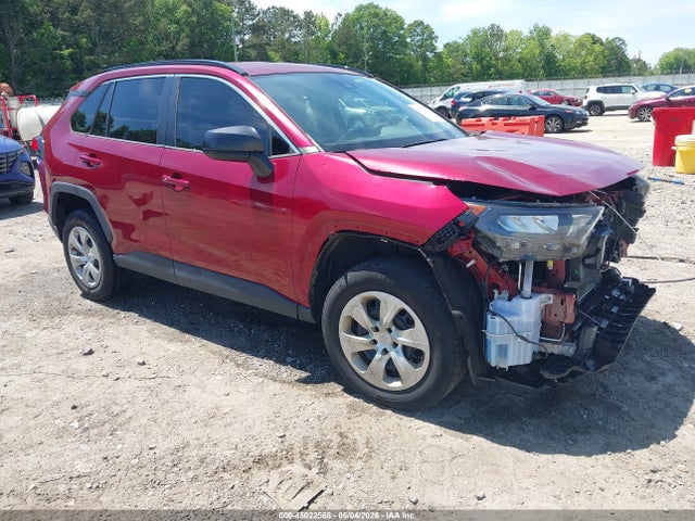 Salvage Toyota RAV4 Image