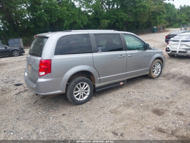 Dodge Grand Caravan Sxt