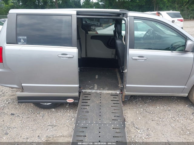 Dodge Grand Caravan Sxt