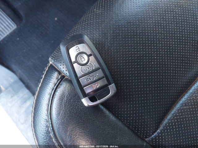 Ford F-150 Lariat