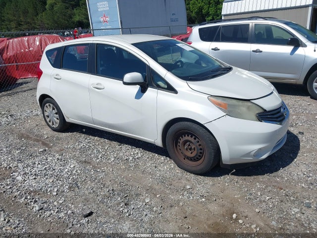 Salvage Nissan Versa Image