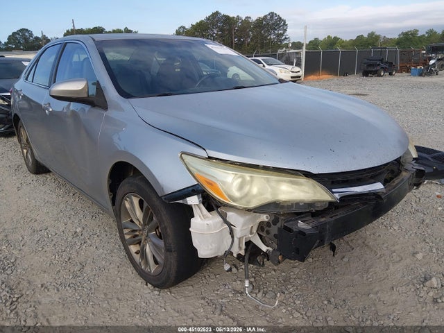 Salvage Toyota Camry Image