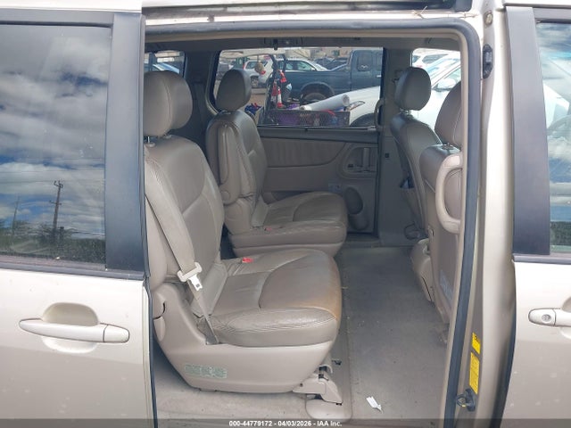 Toyota Sienna Xle